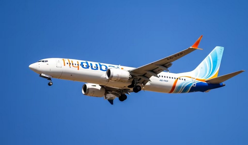 Tensión a bordo: un vuelo de Flydubai aterrizó de emergencia en Arabia Saudita tras un violento incidente entre pilotos