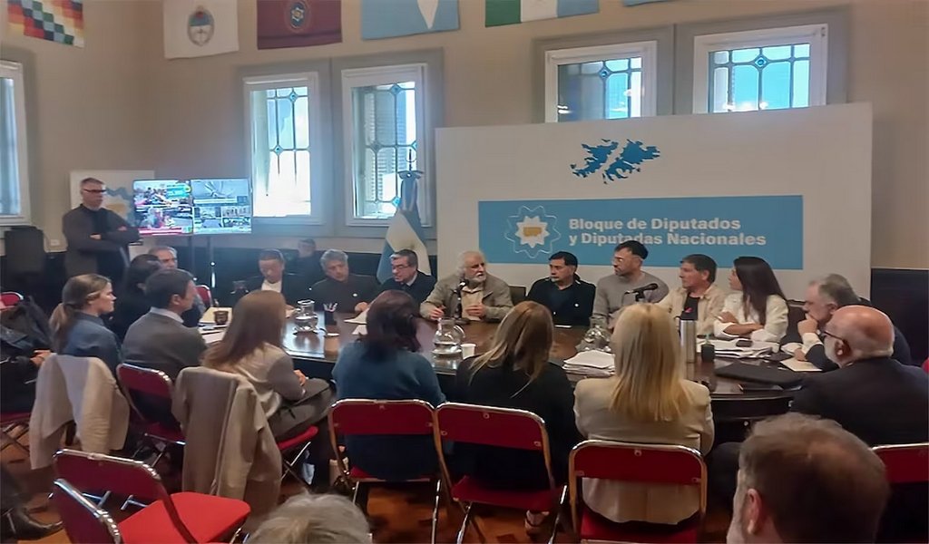 PJ reunido con CECIM Reunión del peronismo con integrantes del Cecim. Gentileza 