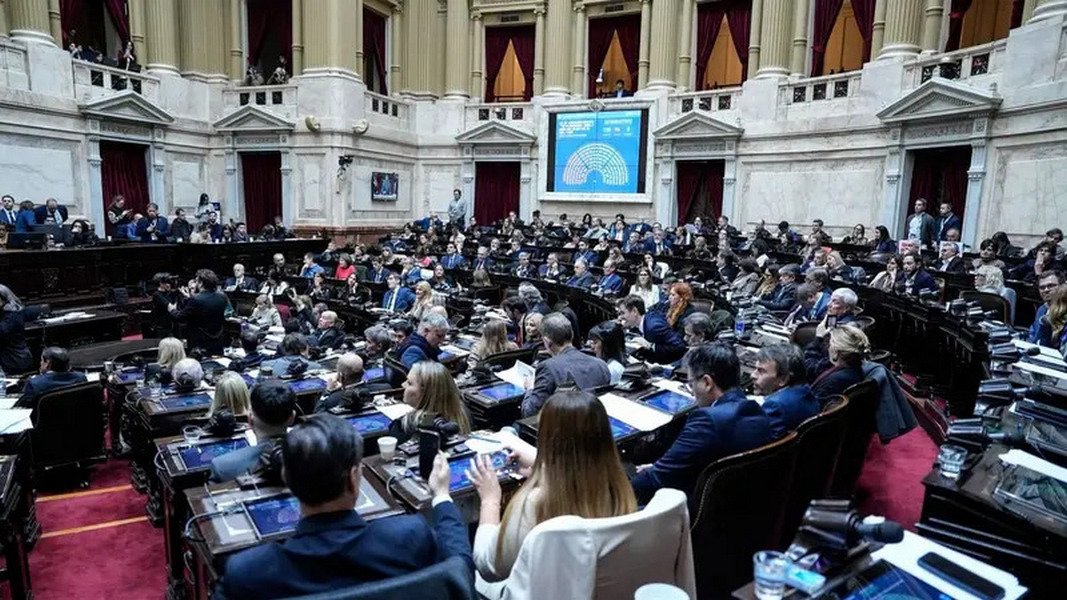 La Votación en Diputados: Provincia por Provincia. Por Zonas Frías 